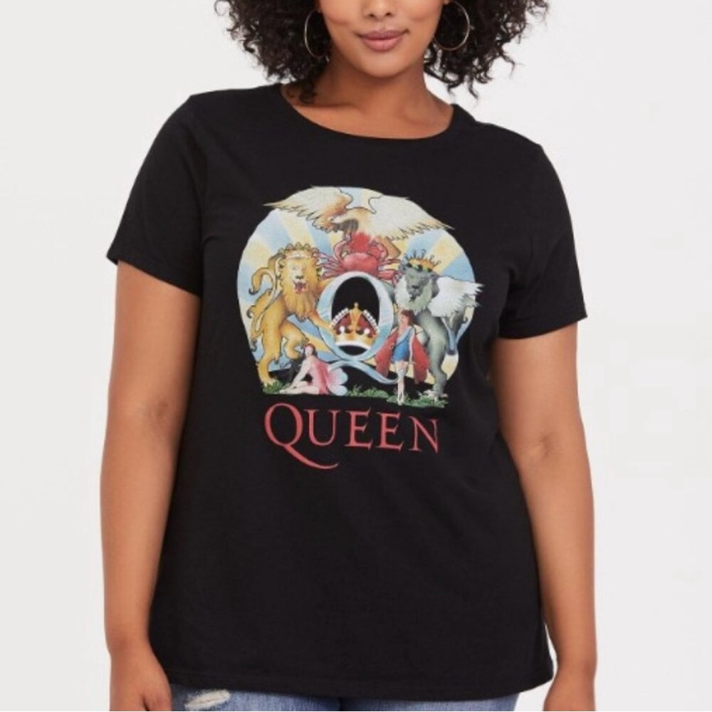 Torrid Queen Black Slim Fit Crew Tee